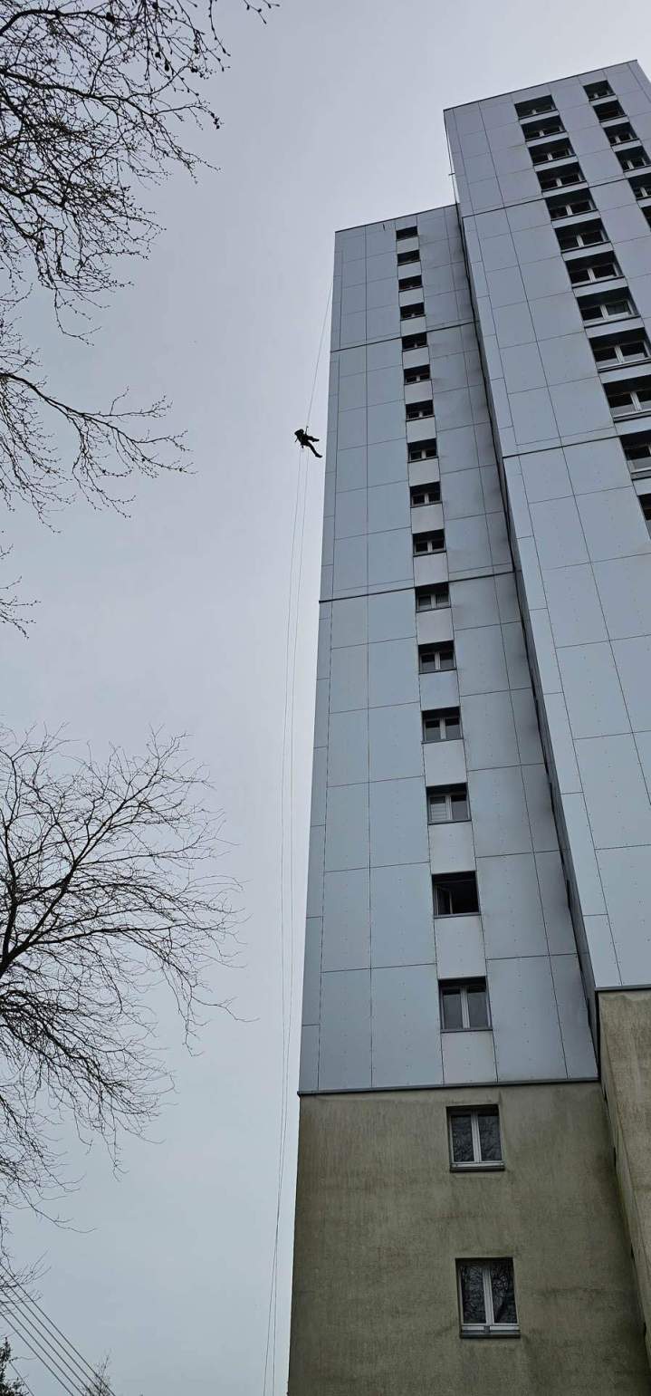 Travaux de nettoyage de façades en hauteur Nantes