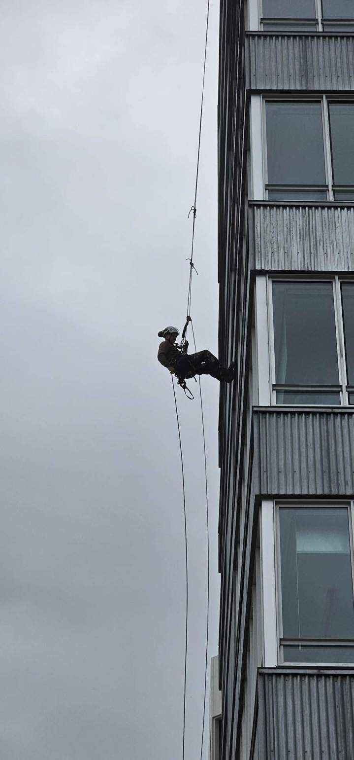 Travaux de nettoyage de façades en hauteur Nantes